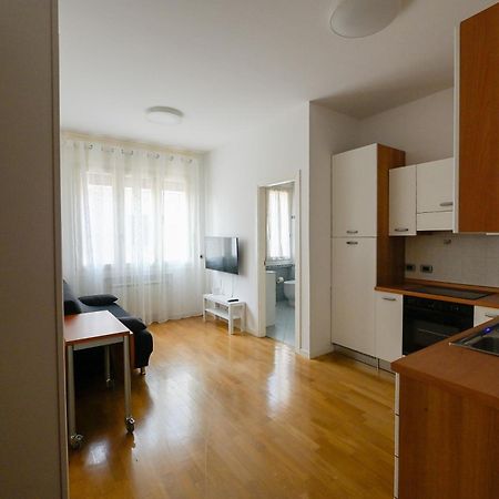 Tuliphouse Da Davide Lägenhet Bologna Exteriör bild