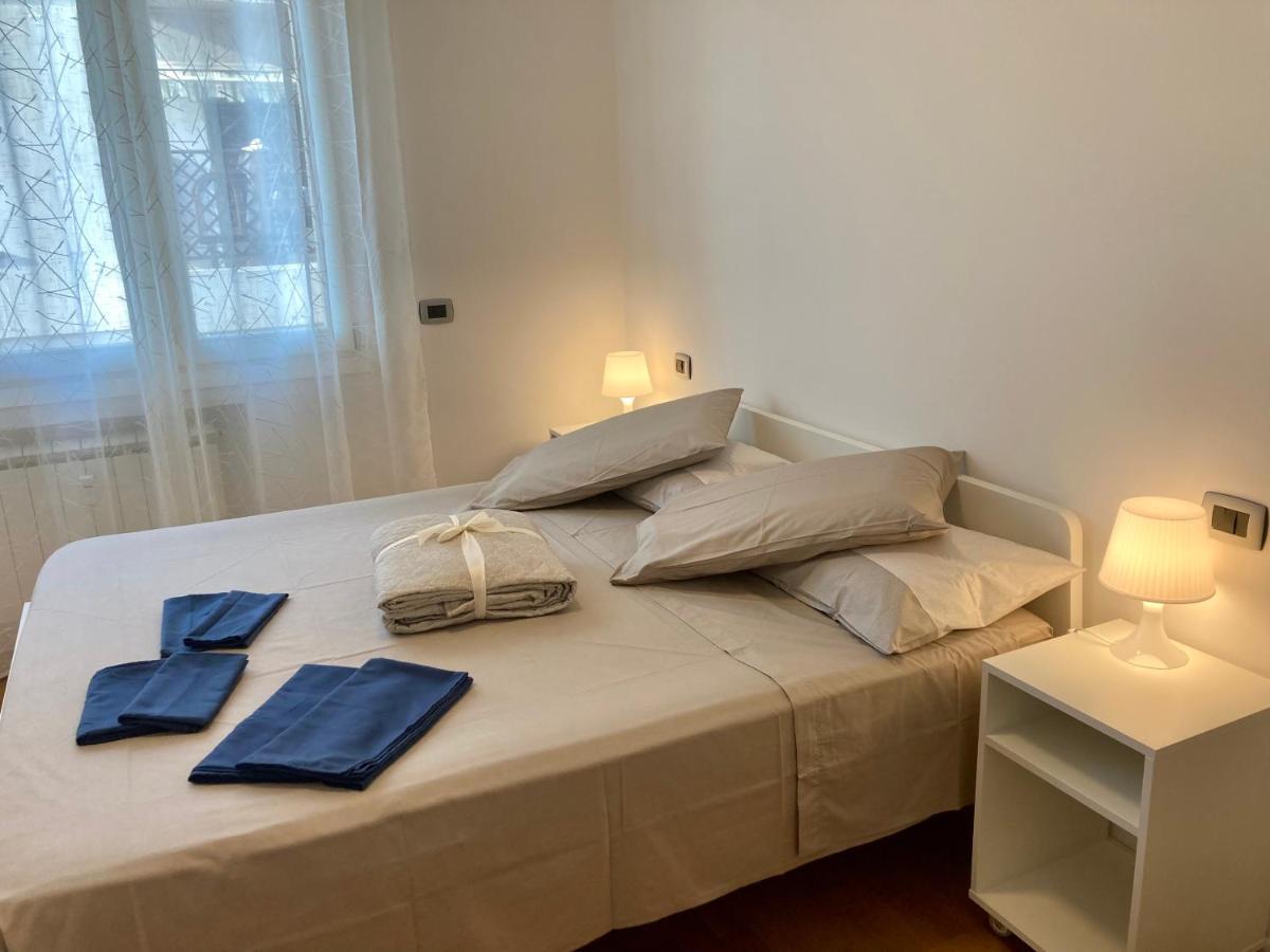 Tuliphouse Da Davide Lägenhet Bologna Exteriör bild