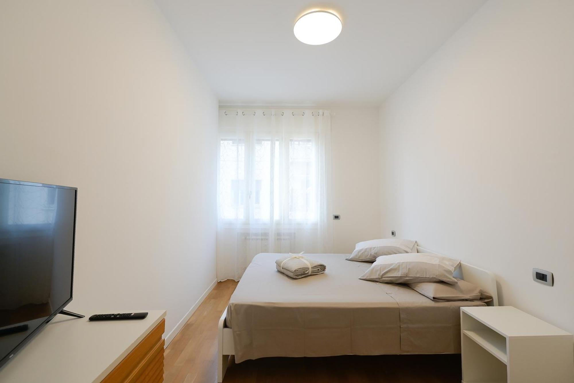 Tuliphouse Da Davide Lägenhet Bologna Exteriör bild